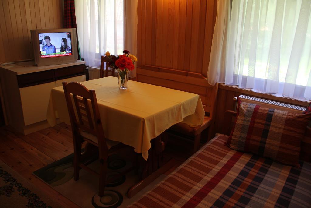 Apartmani U Borovoj Sumi Zlatibor Zimmer foto