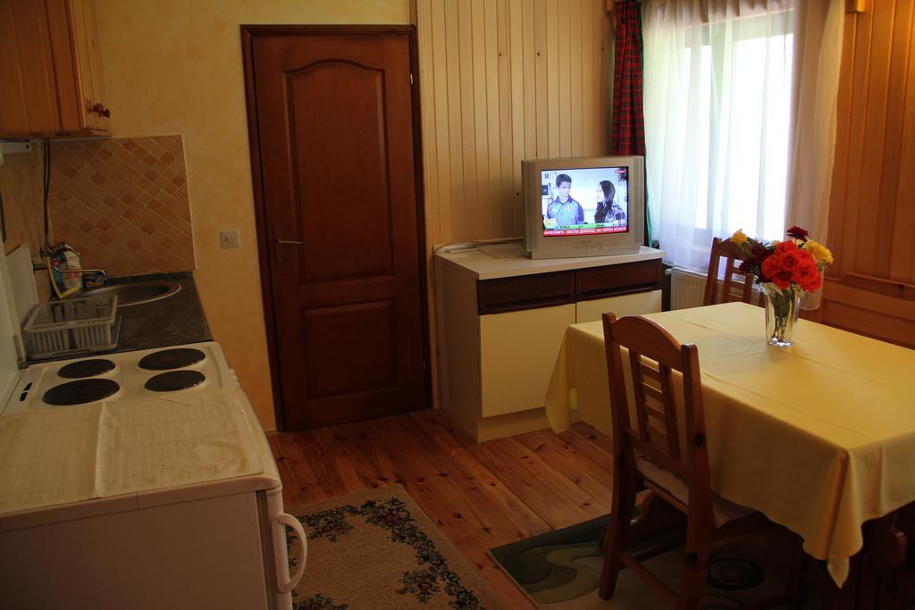 Apartmani U Borovoj Sumi Zlatibor Zimmer foto